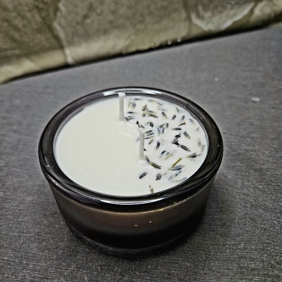 Botanical Soy Wax Candles - Picture 2 of 4